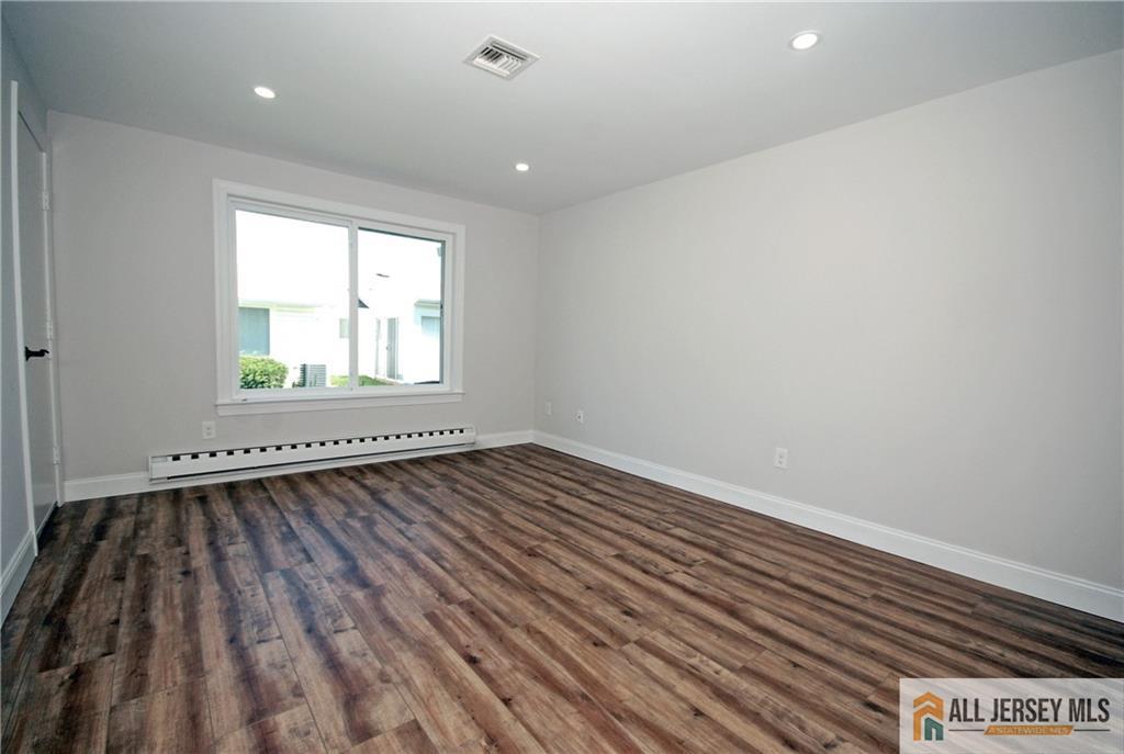 187 Newport Road Monroe NJ 08831