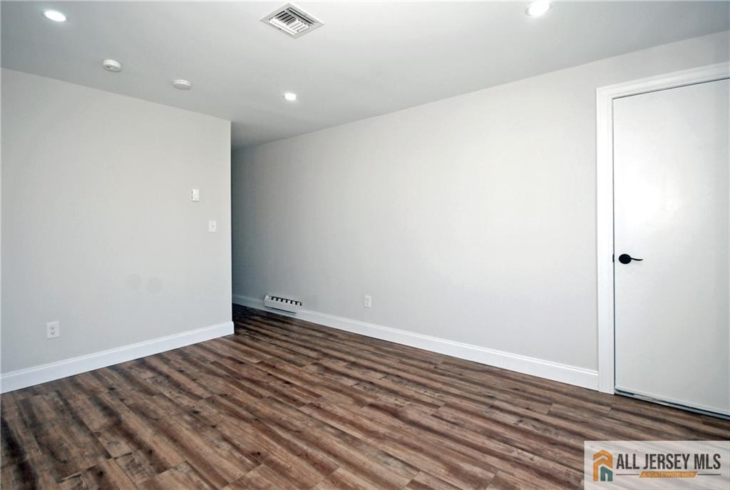 187 Newport Road Monroe NJ 08831