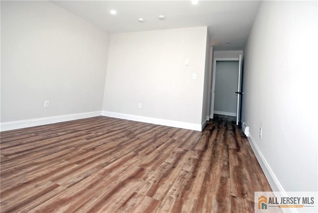 187 Newport Road Monroe NJ 08831