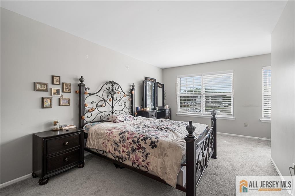 364 Bowler Court Piscataway NJ 08854