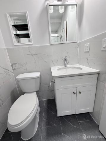 513 Edison Glen Terrace Edison NJ 08837