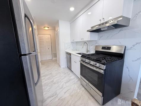 513 Edison Glen Terrace Edison NJ 08837