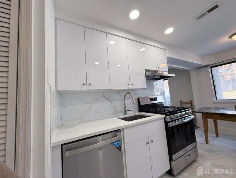 513 Edison Glen Terrace Edison NJ 08837