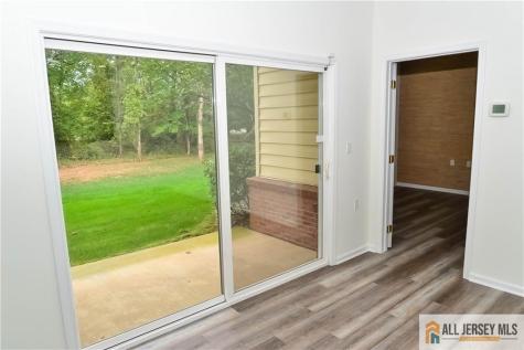 2103 Neville Court Franklin NJ 08873
