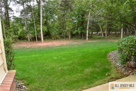 2103 Neville Court Franklin NJ 08873