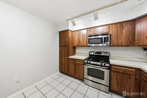 336 Willowbrook Drive North Brunswick NJ 08902