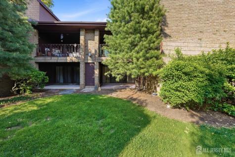 336 Willowbrook Drive North Brunswick NJ 08902