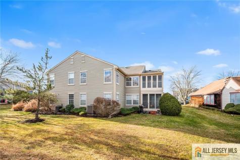 11 Rothwell Drive Monroe NJ 08831