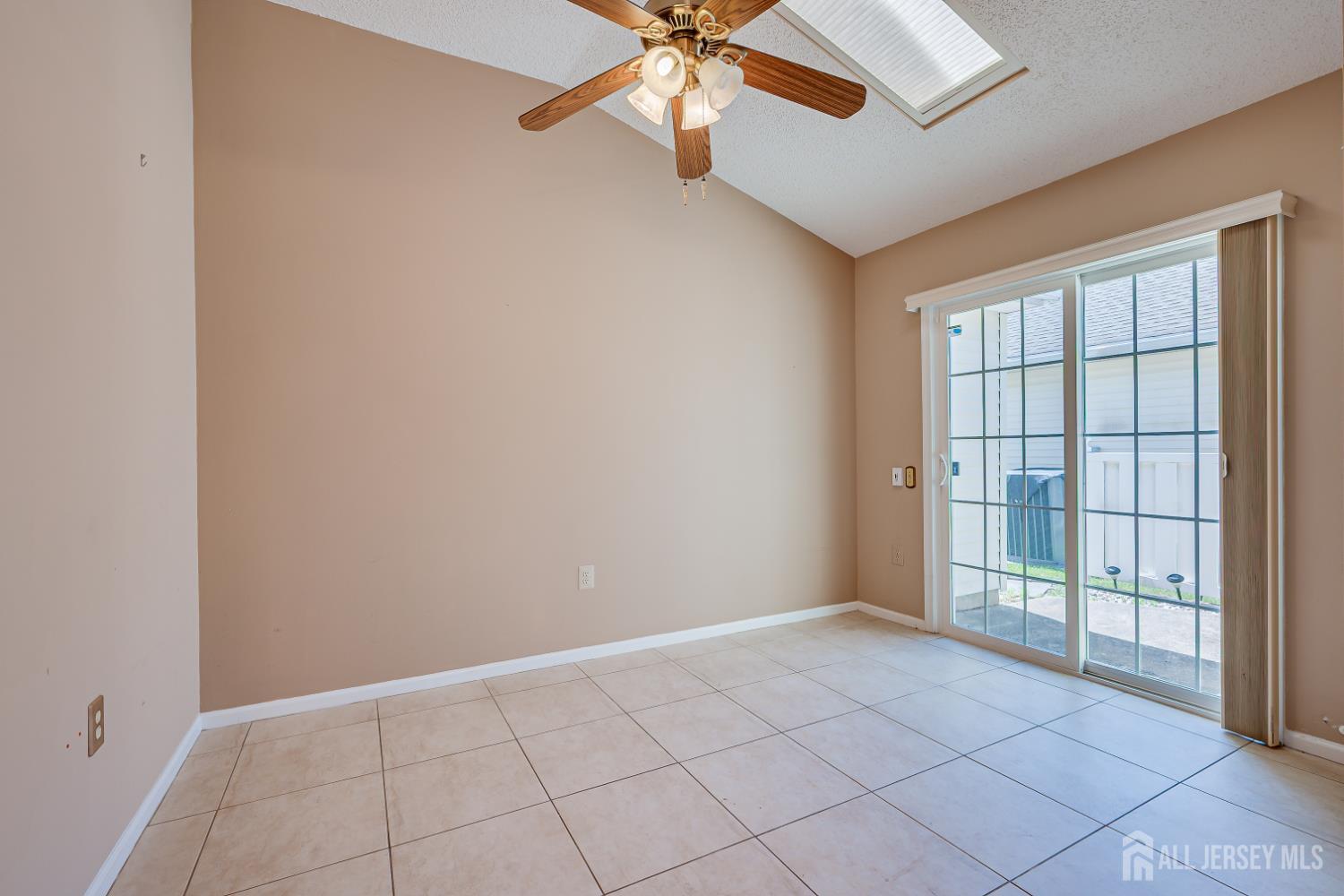 280 Mockingbird Drive Monroe NJ 08831