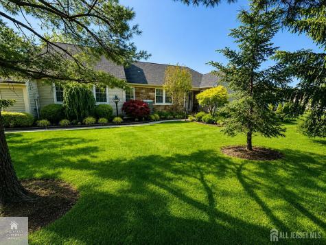67 Yorkshire Drive Monroe NJ 08831