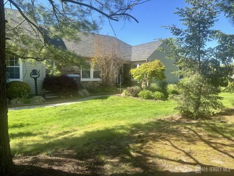 67 Yorkshire Drive Monroe NJ 08831