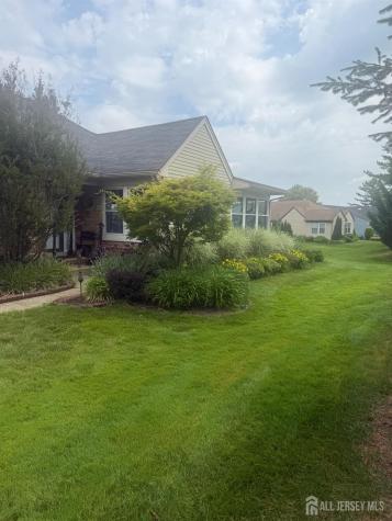 67 Yorkshire Drive Monroe NJ 08831