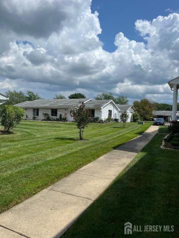 547 Cornus Plaza Monroe NJ 08831