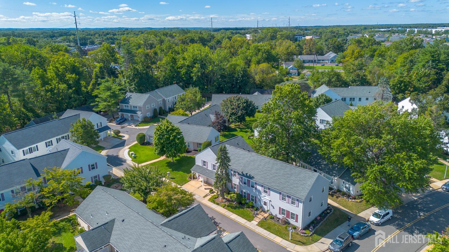 406 Oxford Lane Monroe NJ 08831