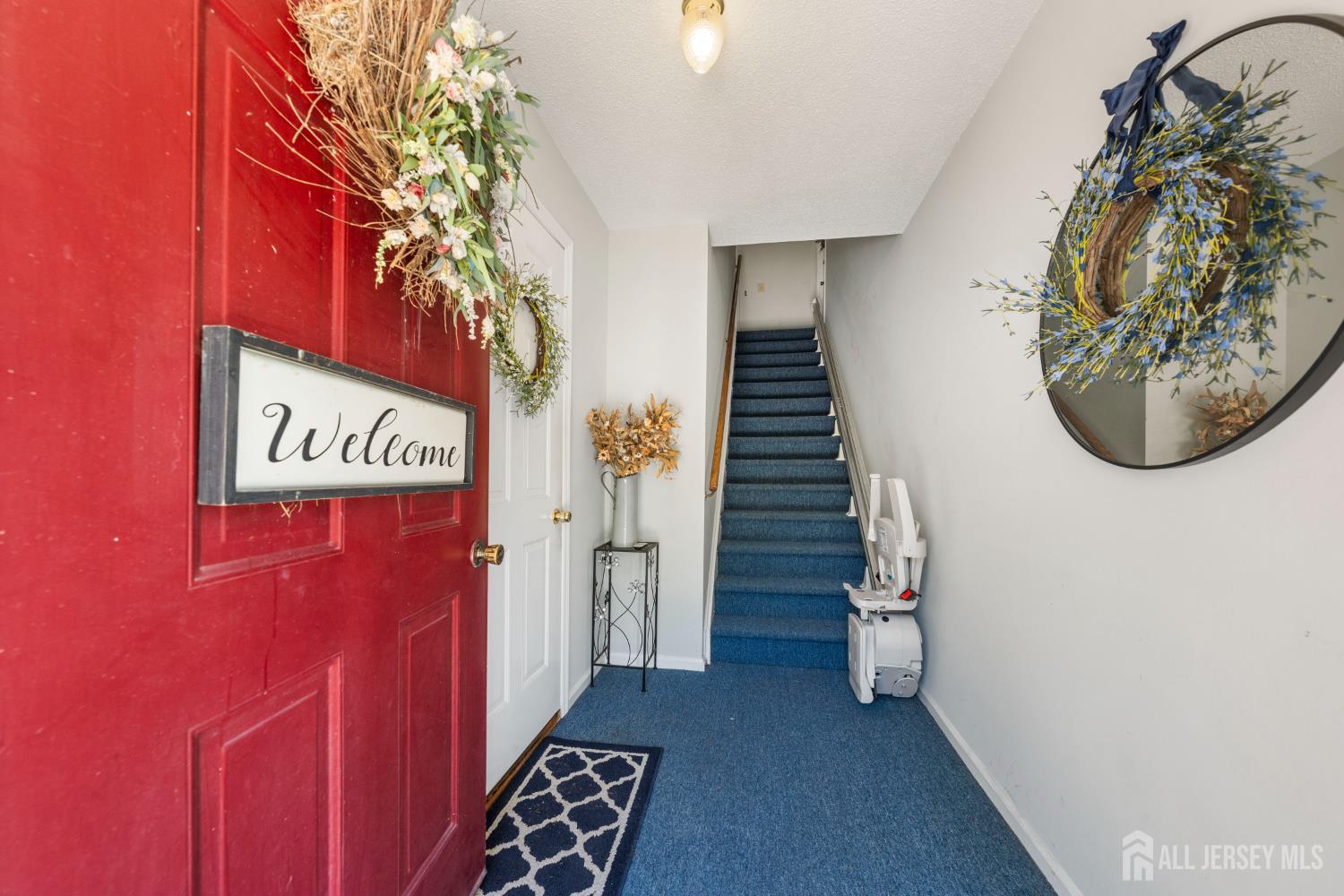 406 Oxford Lane Monroe NJ 08831