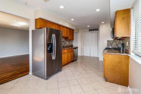 312 Edison Glen Terrace Edison NJ 08837
