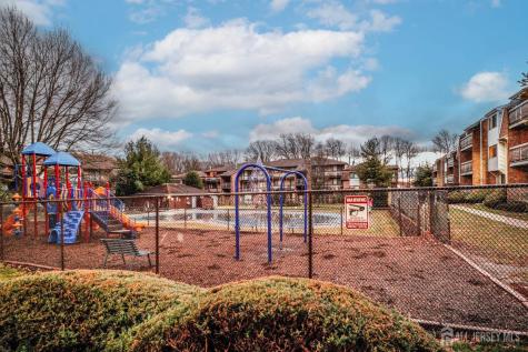 312 Edison Glen Terrace Edison NJ 08837