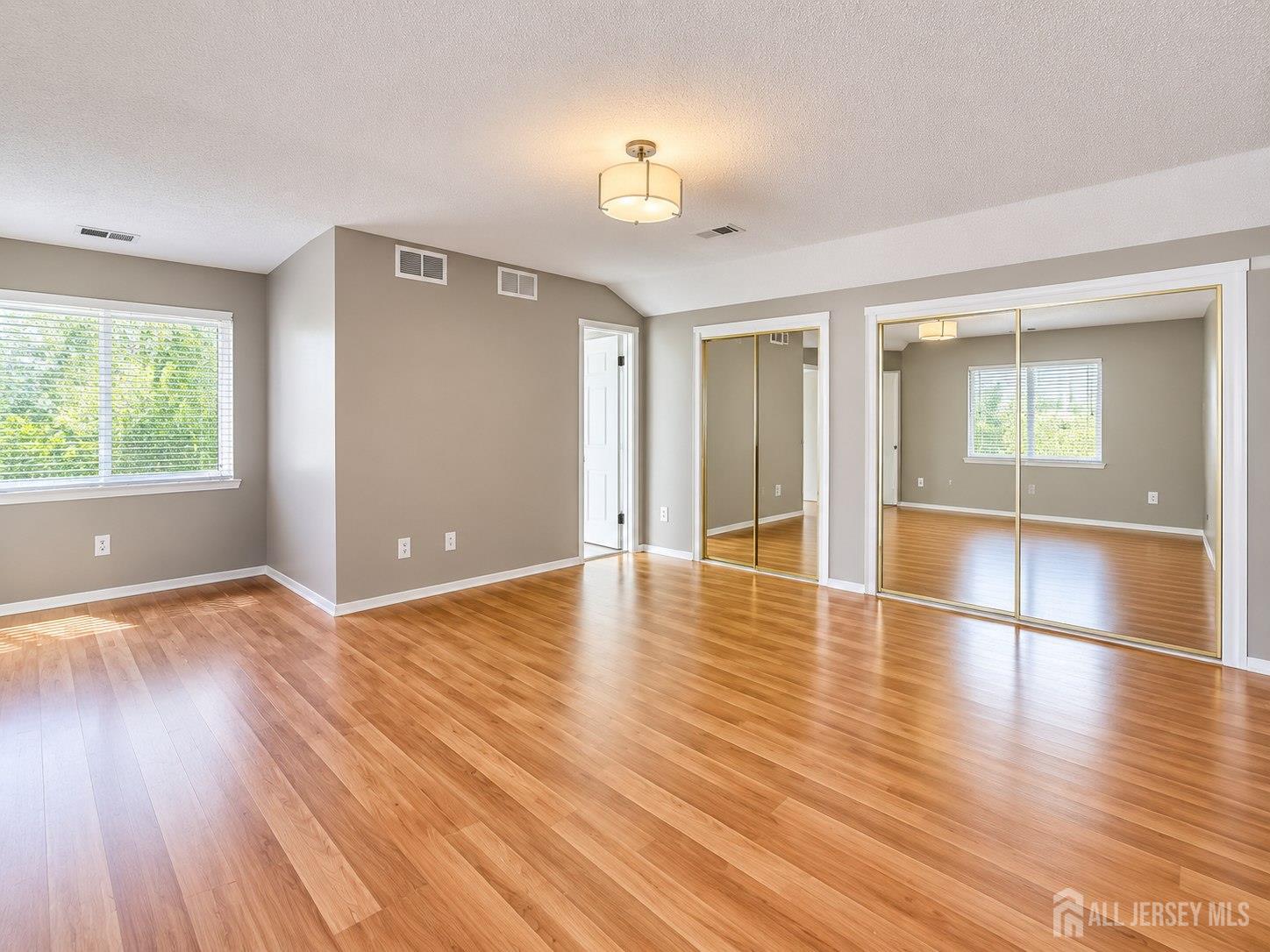 251 Sayre Drive Plainsboro NJ 08540