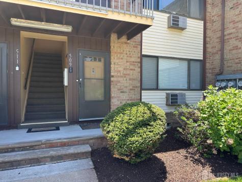 509 Cricket Lane Woodbridge Proper NJ 07095