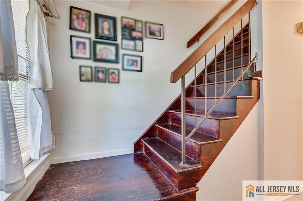 2704 Cricket Circle Edison NJ 08820