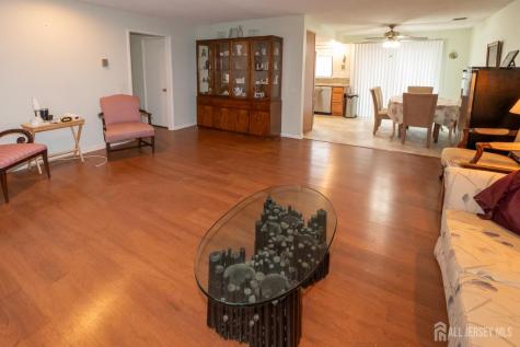 264-B Crosse Drive Monroe NJ 08831