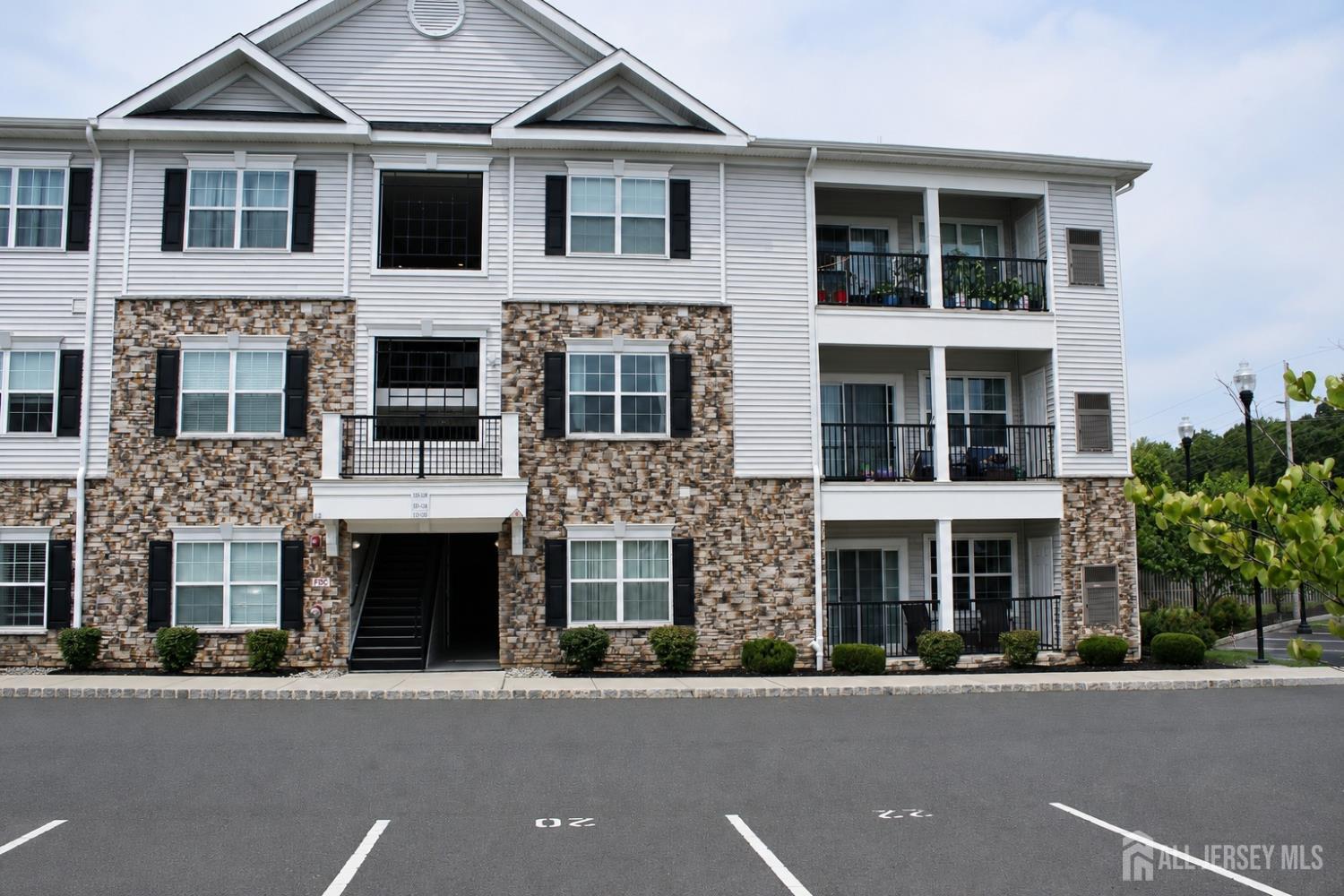 1117 Vanderbergh Boulevard Monroe NJ 08831