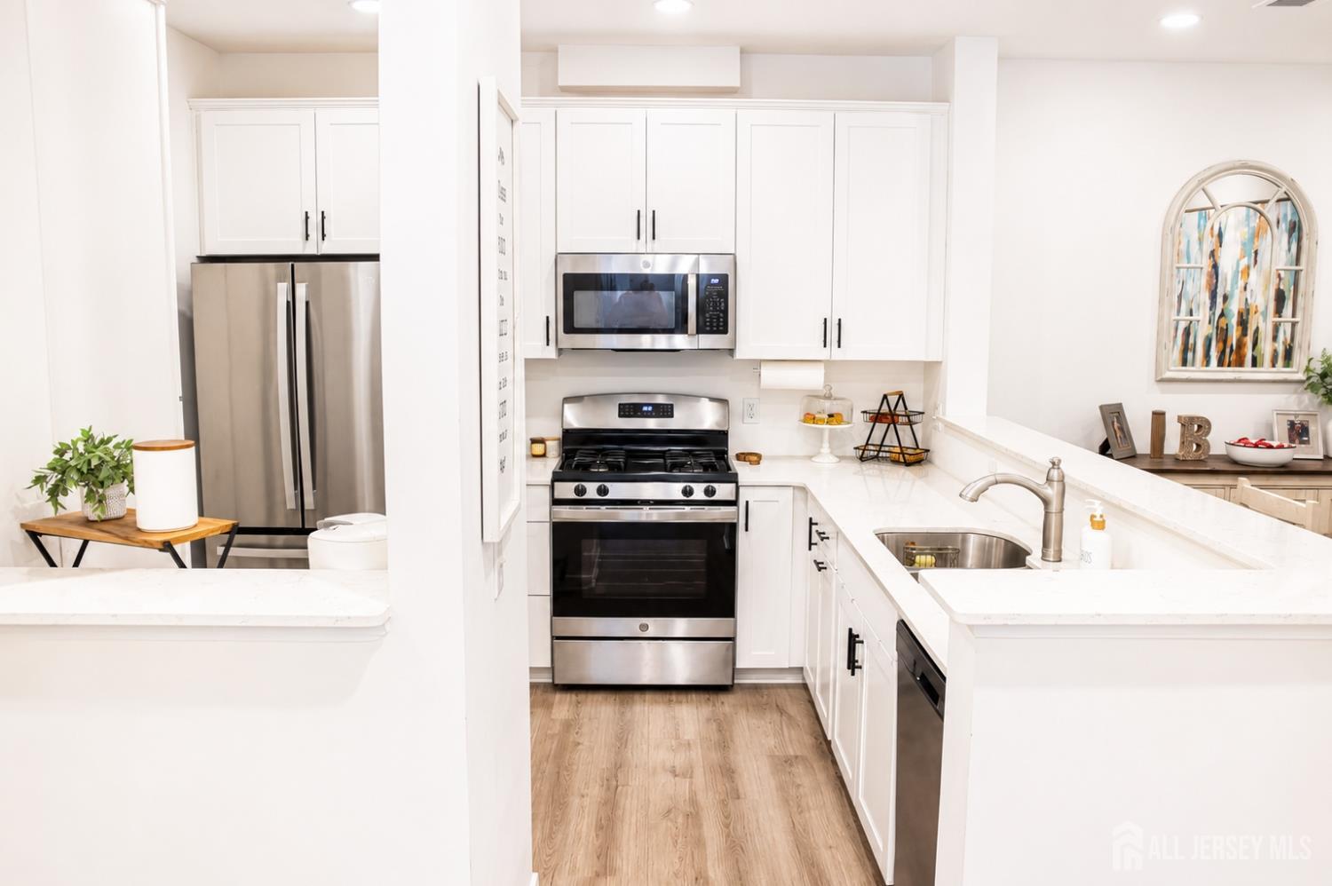 1117 Vanderbergh Boulevard Monroe NJ 08831