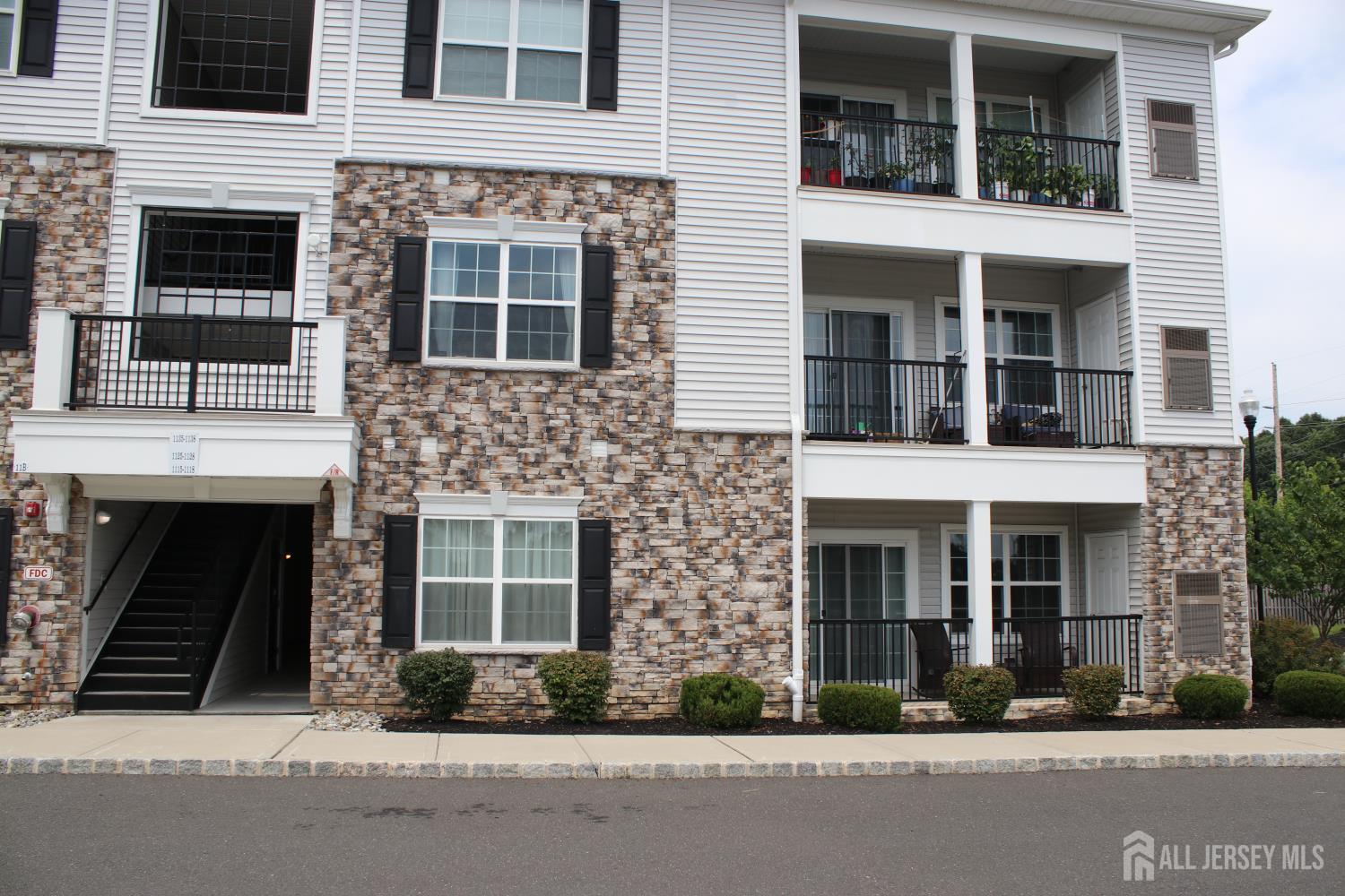 1117 Vanderbergh Boulevard Monroe NJ 08831