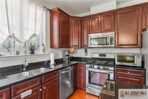2105 Ethan Lane Highland Park NJ 08904