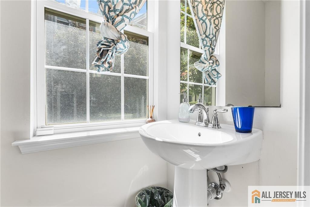 2105 Ethan Lane Highland Park NJ 08904