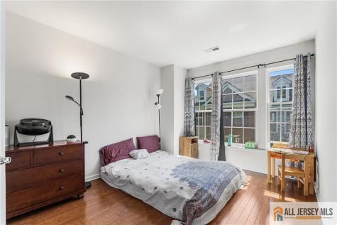 2105 Ethan Lane Highland Park NJ 08904