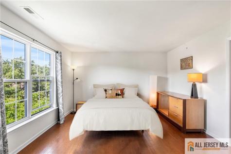 2105 Ethan Lane Highland Park NJ 08904