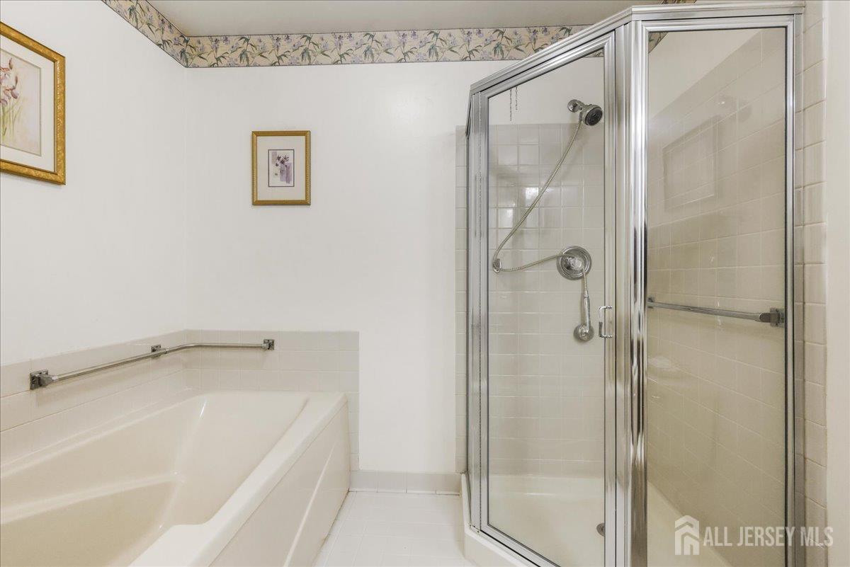 190 Tanager Drive Monroe NJ 08831