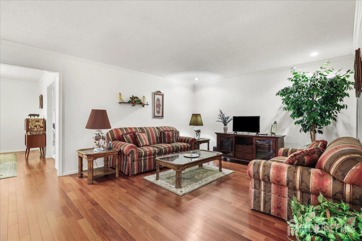 190 Tanager Drive Monroe NJ 08831
