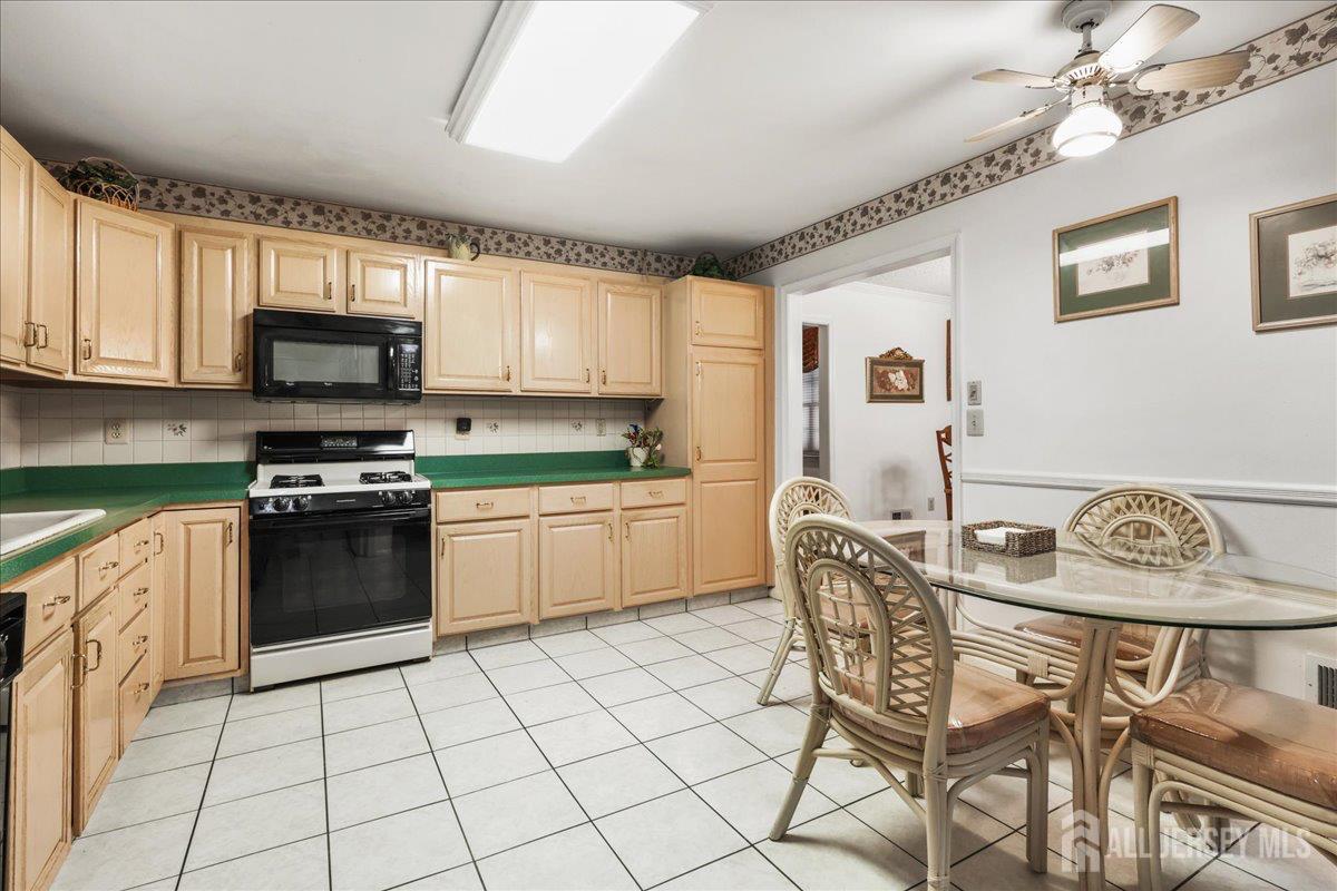 190 Tanager Drive Monroe NJ 08831