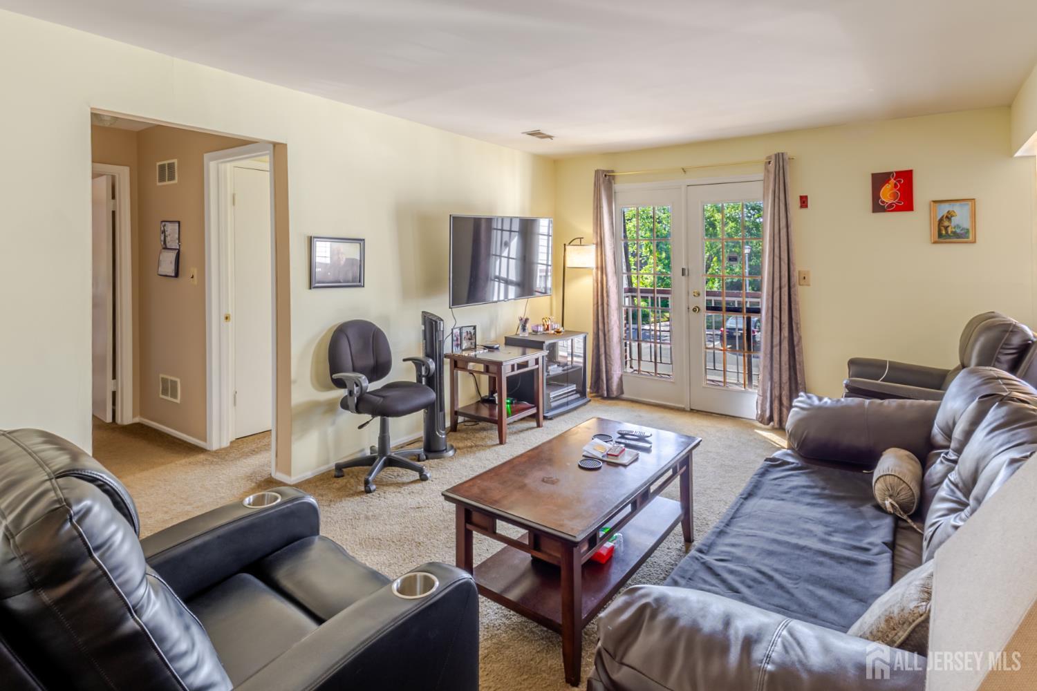 606 Green Hollow Drive Iselin NJ 08830