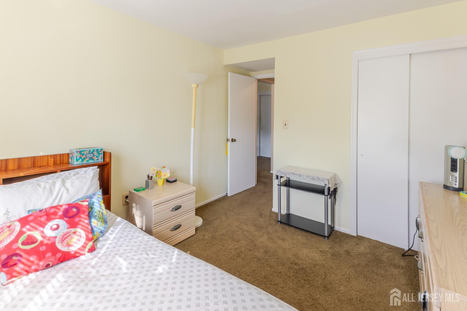 606 Green Hollow Drive Iselin NJ 08830