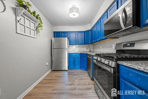 806 Jesse Way Piscataway NJ 08854