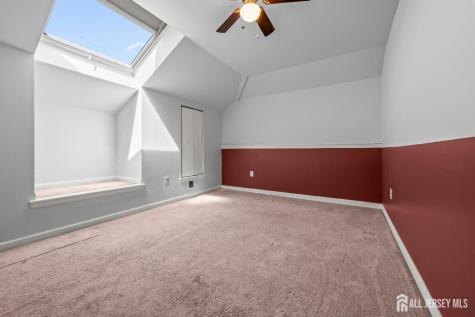 806 Jesse Way Piscataway NJ 08854