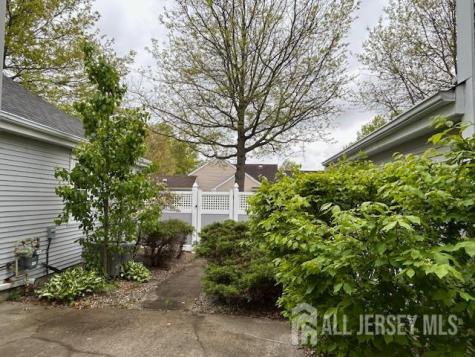 48 Winthrop Road Monroe NJ 08831