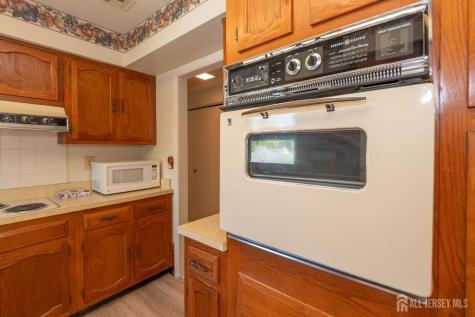 487 Somerset Lane Monroe NJ 08831