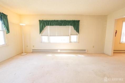 487 Somerset Lane Monroe NJ 08831