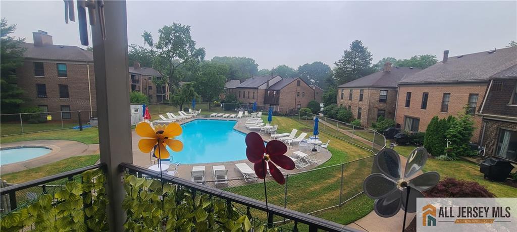 323 Gill Lane Iselin NJ 08830