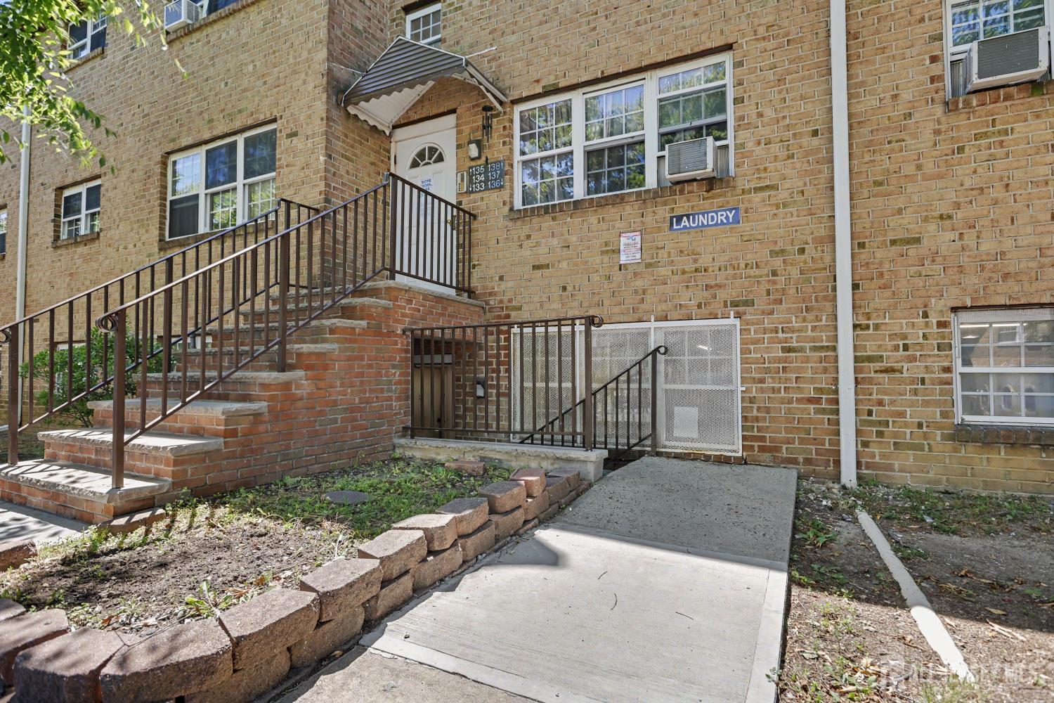 288 College Drive Edison NJ 08817