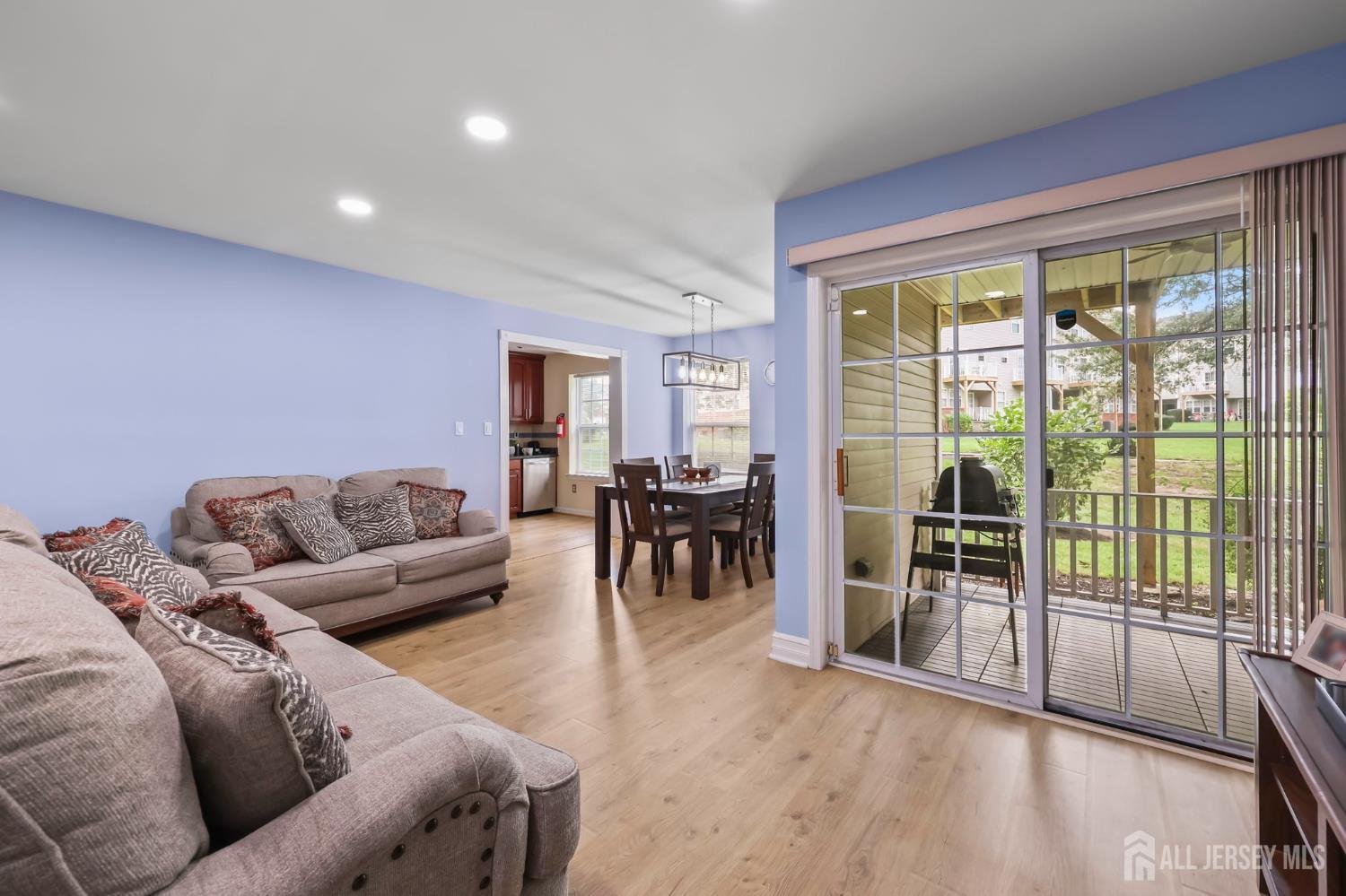 2202 Timber Ridge Court Parlin NJ 08859