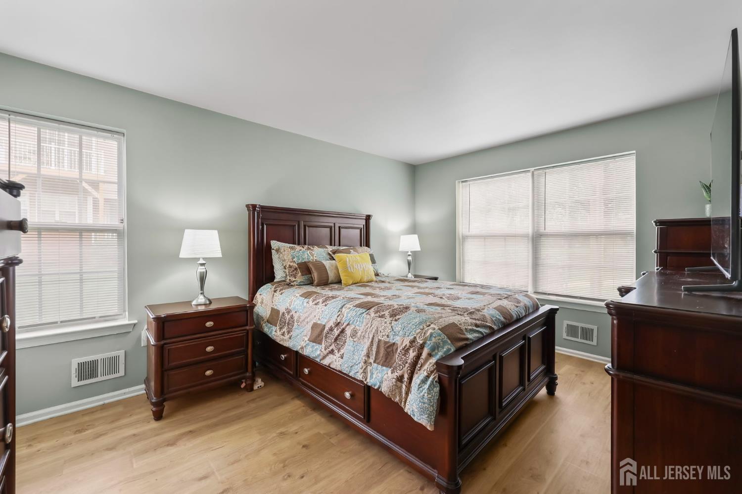 2202 Timber Ridge Court Parlin NJ 08859