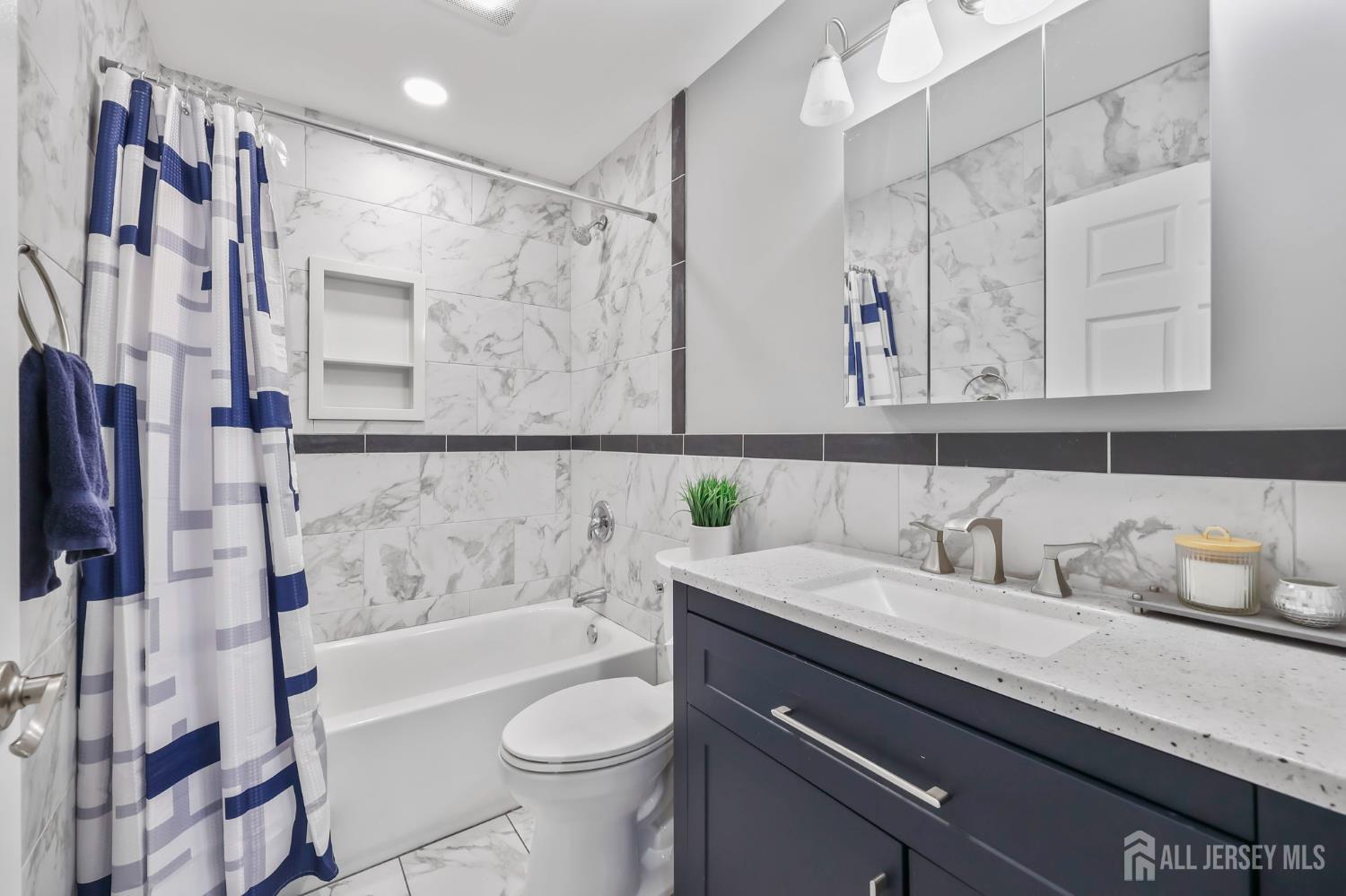 2202 Timber Ridge Court Parlin NJ 08859
