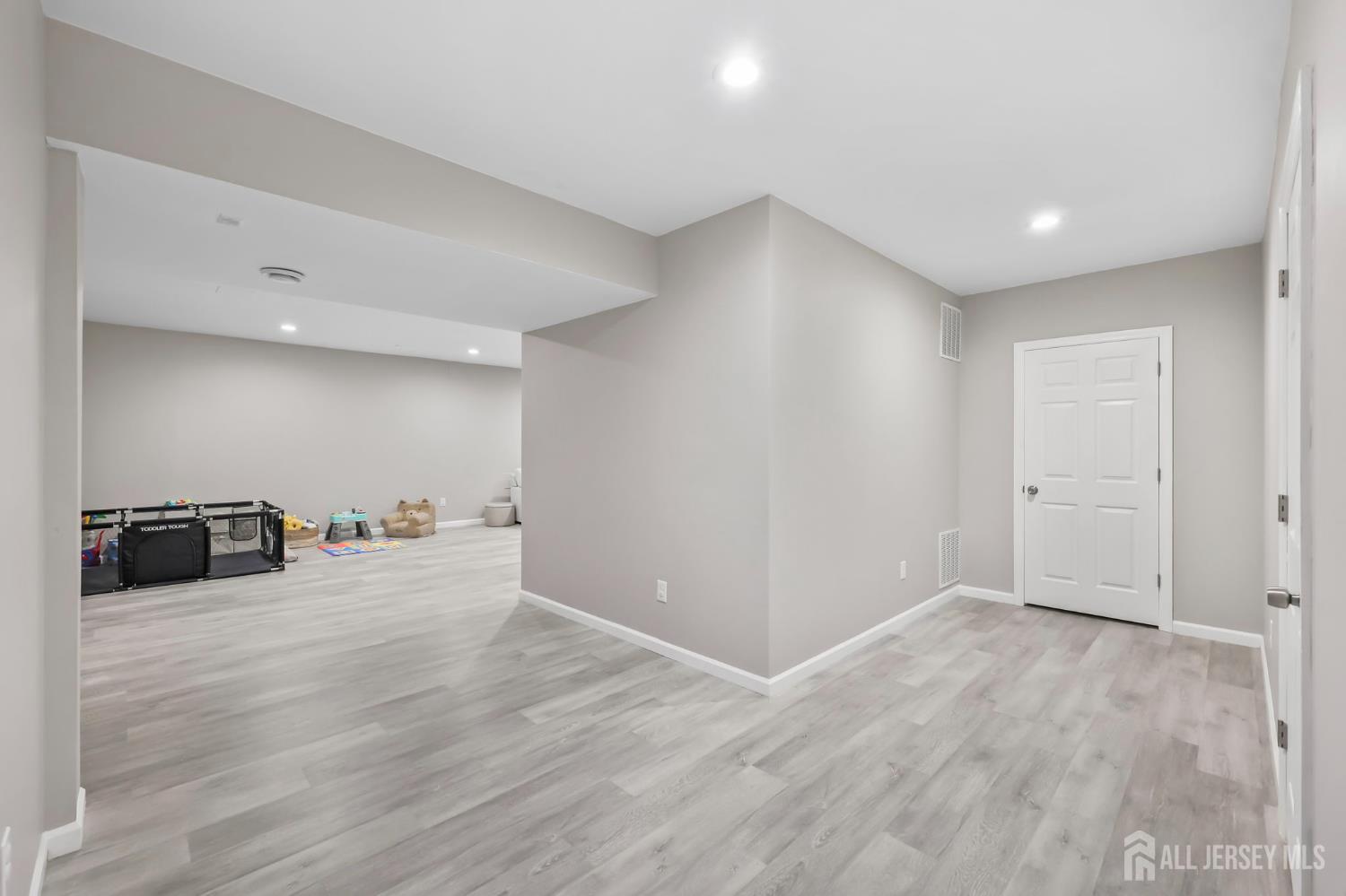 2202 Timber Ridge Court Parlin NJ 08859