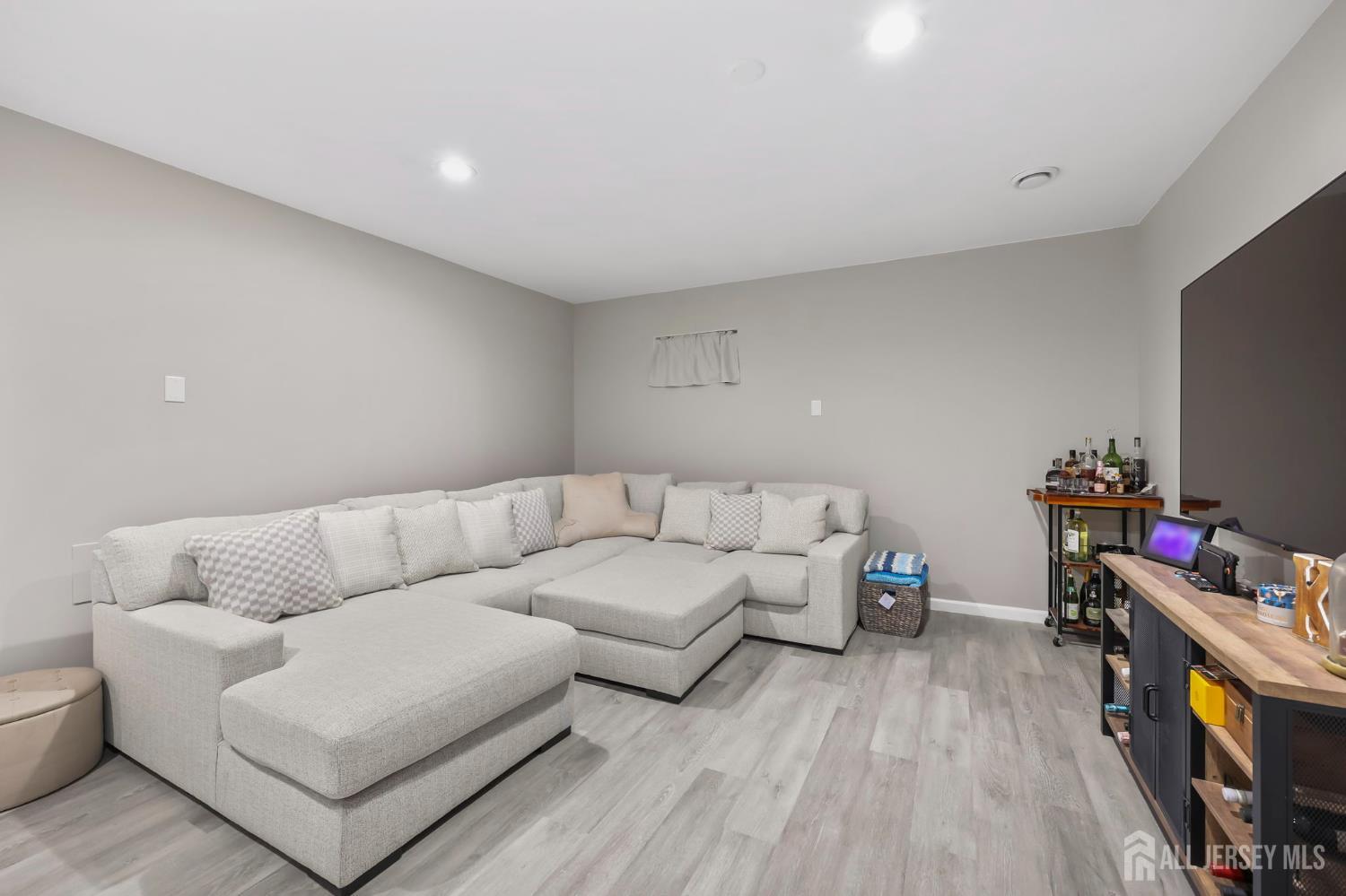 2202 Timber Ridge Court Parlin NJ 08859