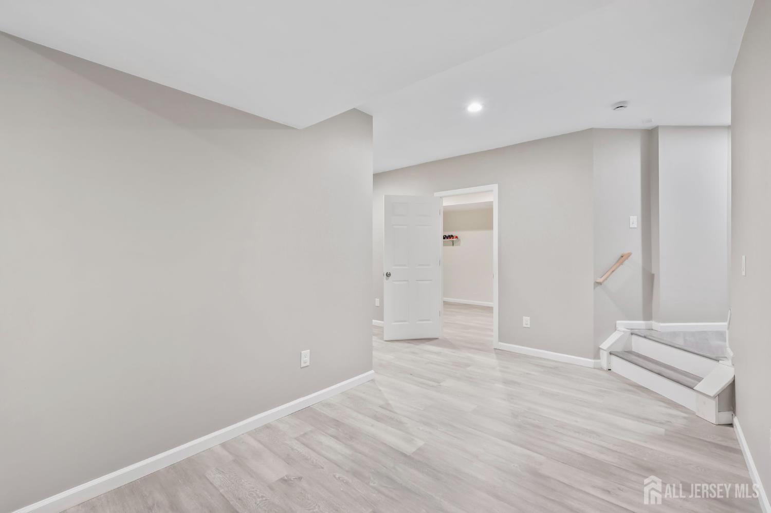 2202 Timber Ridge Court Parlin NJ 08859